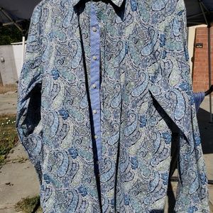 XL Light Weight Paisley Robert Graham Shirt